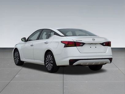 Used 2025 Nissan Altima 2.5 SV