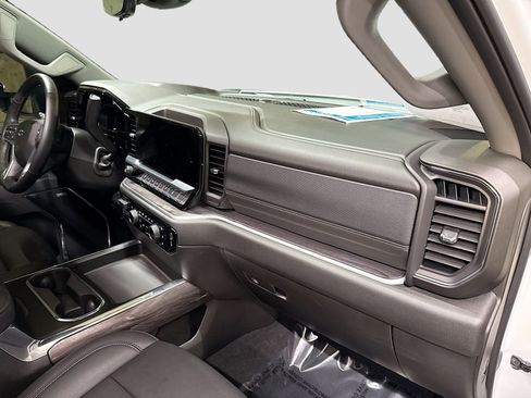 Used 2025 Chevrolet Silverado 2500 LTZ w/ Trail Boss Package image 34