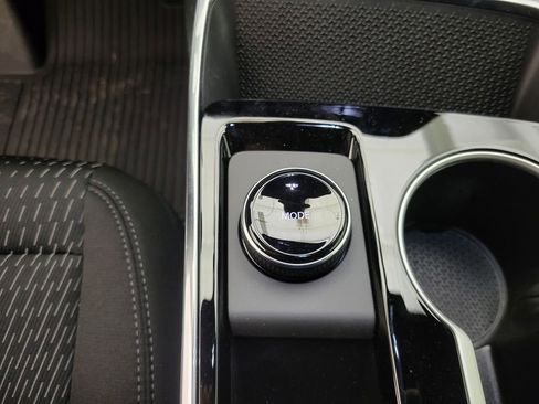 New 2026 Chevrolet Equinox LT w/ LPO, Floor Liner Package image 5