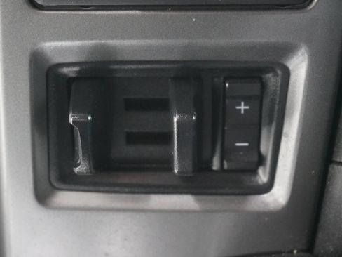 Used 2017 Ford F150 XLT w/ Equipment Group 301A Mid image 19