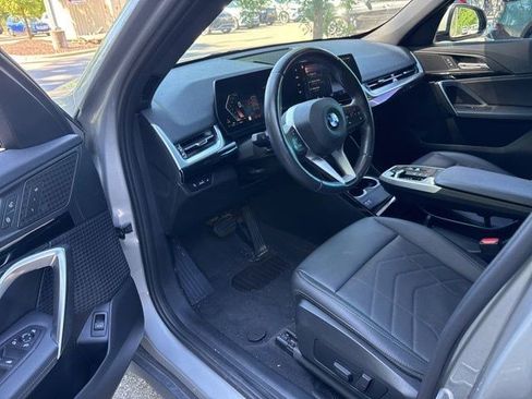 Used 2023 BMW X1 xDrive28i w/ Convenience Package AWD/4WD image 8