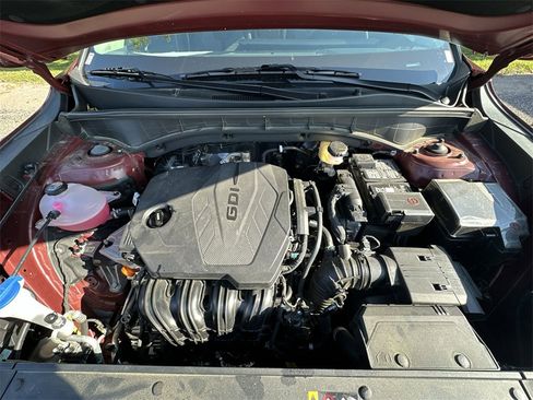 Used 2025 Kia Sorento LX image 25