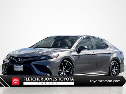 Used 2024 Toyota Camry SE w/ Cold Weather Package