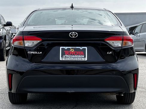 Used 2024 Toyota Corolla LE image 5