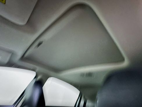 Used 2016 Honda HR-V EX image 25