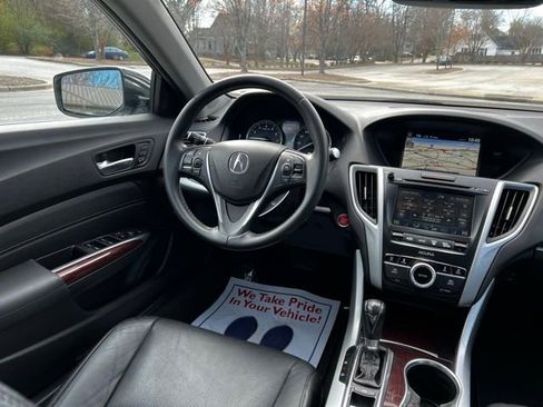 Used 2017 Acura TLX w/ Technology Package image 31