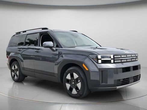 Used 2025 Hyundai Santa Fe SEL image 8