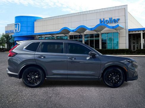 Certified 2024 Honda CR-V Sport image 2