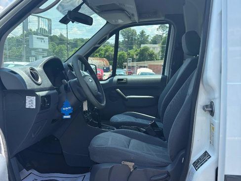 Used 2013 Ford Transit Connect XLT image 16
