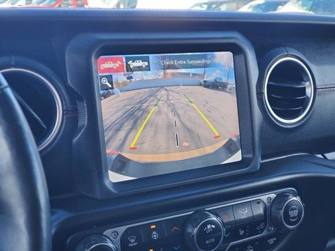 Certified 2020 Jeep Gladiator Rubicon image 18