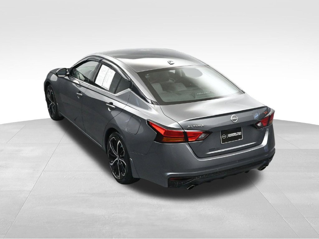 Used 2024 Nissan Altima 2.5 SR FWD image 34