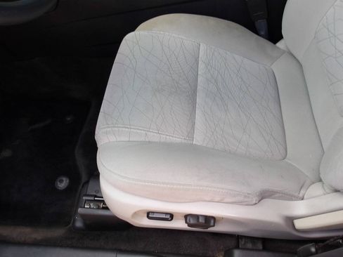 Used 2015 Ford Explorer FWD image 17