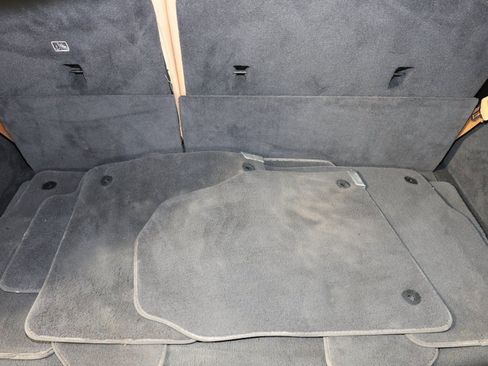 Used 2022 Jeep Grand Wagoneer Series III w/ Rear Seat Video Group 1 image 21