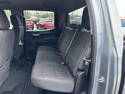 Used 2024 Chevrolet Silverado 1500 LT image 15