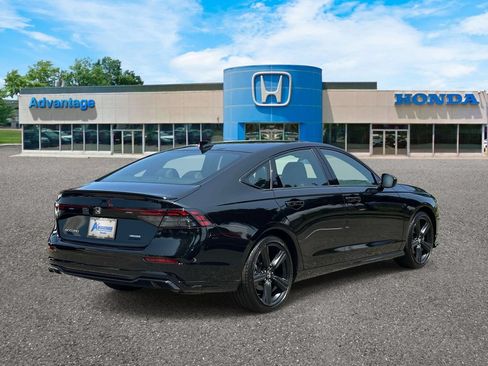Certified 2023 Honda Accord Sport image 4