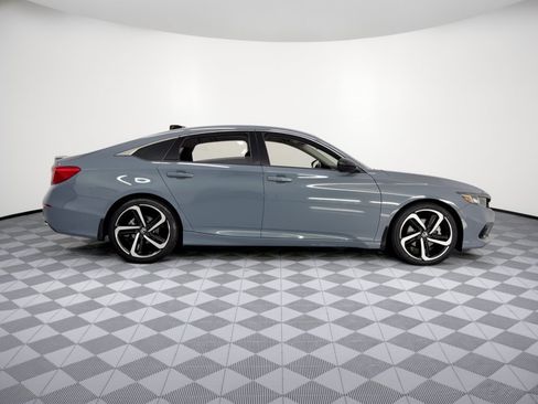 Used 2022 Honda Accord Sport Special Edition image 8