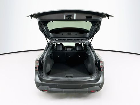 Used 2026 Nissan Kicks SR FWD image 27