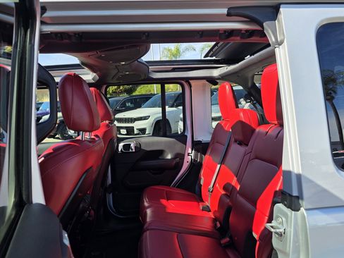 Certified 2024 Jeep Wrangler Rubicon 392 image 18