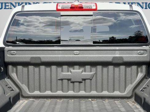 New 2025 Chevrolet Colorado LT RWD image 10