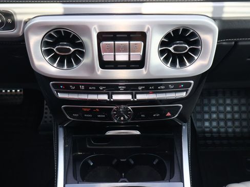Used 2021 Mercedes-Benz G 63 AMG 4MATIC image 29
