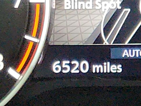 Used 2025 Nissan Rogue SV image 39