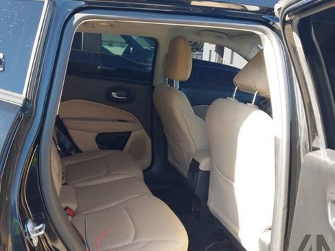 Used 2018 Jeep Compass Sport FWD image 6