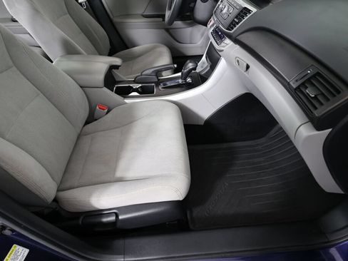 Used 2014 Honda Accord EX image 26