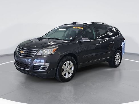 Used 2014 Chevrolet Traverse LT FWD image 9