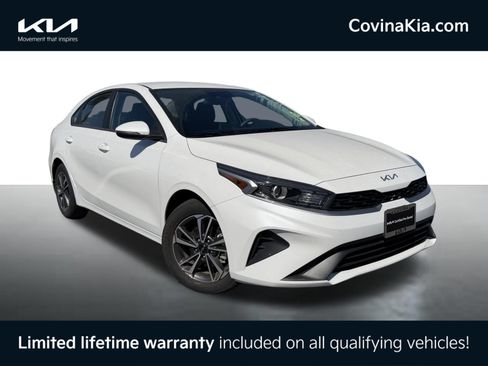 Used 2024 Kia Forte LXS w/ LXS Technology Package FWD image 1