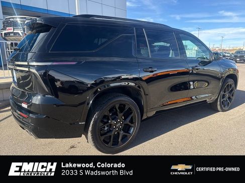 Certified 2024 Chevrolet Traverse RS w/ LPO, Floor Liner Package image 5
