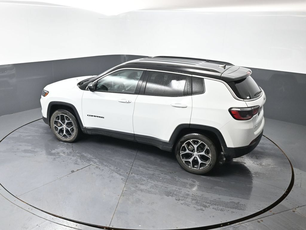 Used 2024 Jeep Compass Limited AWD/4WD image 20