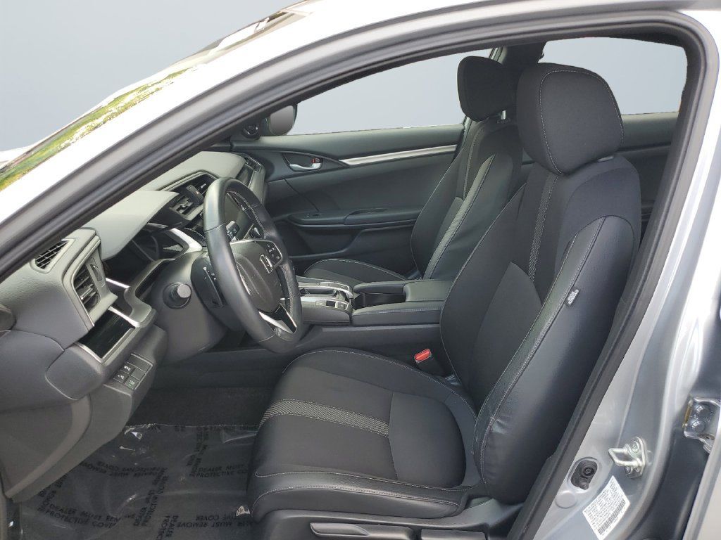Used 2019 Honda Civic Sport image 9