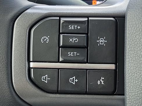 Used 2024 Ford F150 XLT w/ FX4 Off-Road Package AWD/4WD image 17