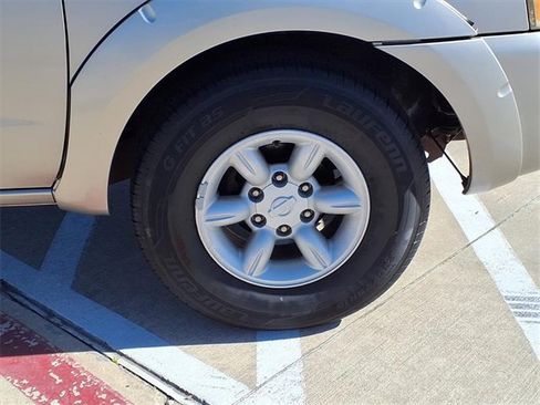 Used 2004 Nissan Frontier XE w/ (VTP) Value Truck Pkg image 20