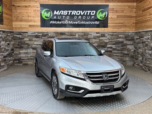 Used 2015 Honda Crosstour EX-L image 2