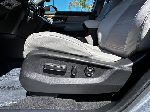 Used 2020 Honda CR-V Touring image 25