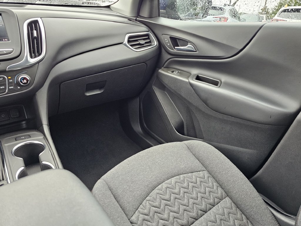 Used 2022 Chevrolet Equinox LT w/ Driver Convenience Package FWD image 15
