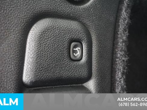 Used 2025 Dodge Durango GT RWD image 23