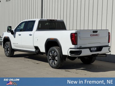 New 2026 GMC Sierra 3500 Denali w/ Denali Reserve Package image 7