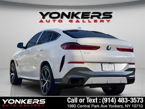 Used 2022 BMW X6 xDrive40i w/ Executive Package image 5