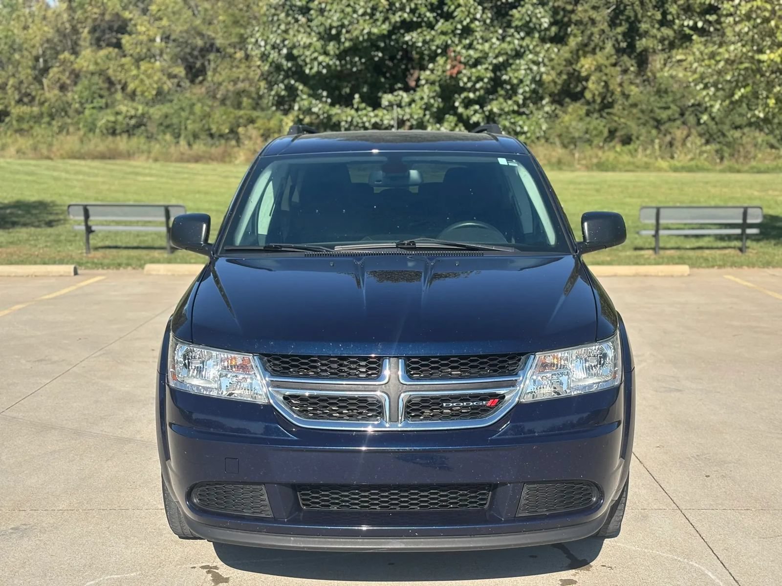 Used 2020 Dodge Journey SE FWD image 2