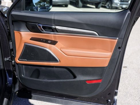 Used 2025 Kia Telluride EX X-Line image 33