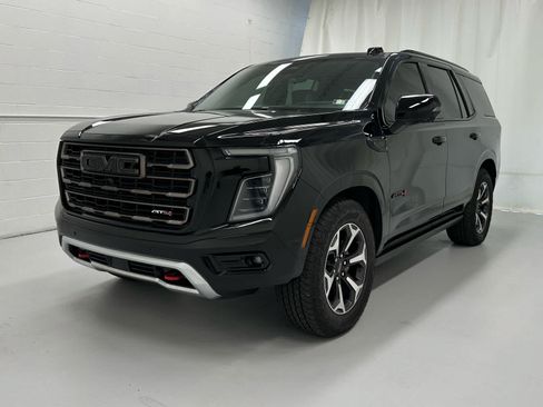 Used 2026 GMC Yukon AT4 Ultimate AWD/4WD image 4