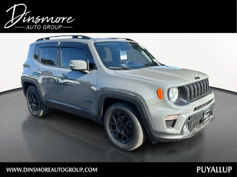 Used 2019 Jeep Renegade Altitude w/ UConnect 8.4 Nav Group FWD image 1