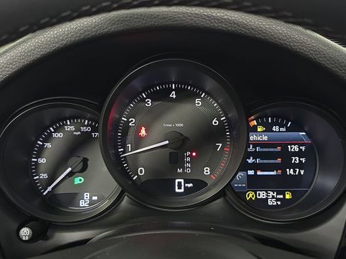 New 2026 Porsche Macan image 15