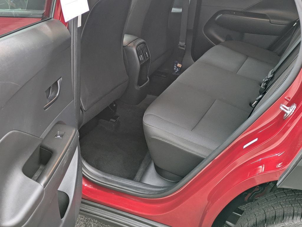 Used 2024 Hyundai Kona SEL AWD/4WD image 28