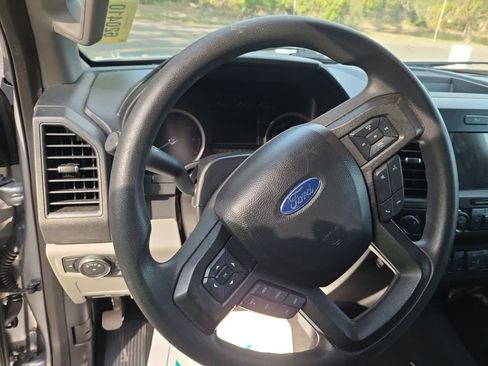 Used 2021 Ford F250 XL w/ STX Appearance Package image 12