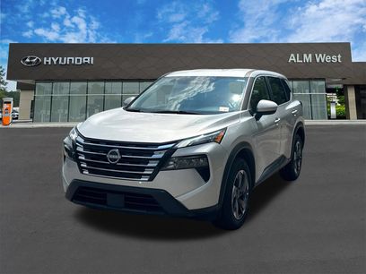 Used 2025 Nissan Rogue SV