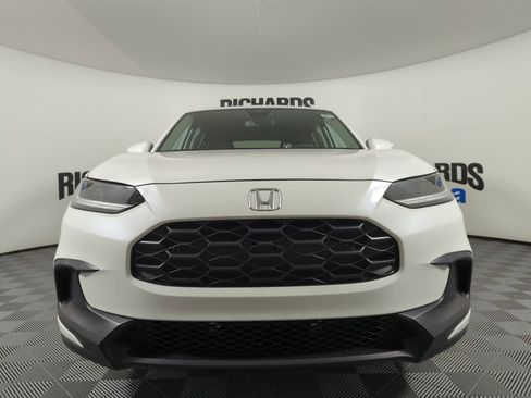 New 2026 Honda HR-V LX image 8