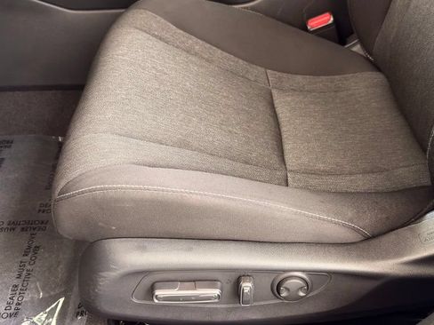 Used 2025 Honda Accord SE image 5